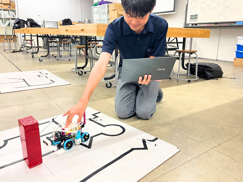 レスキュー競技の練習の様子