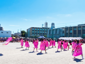 【南山中学校女子部】<br>中高合同の体育祭を開催